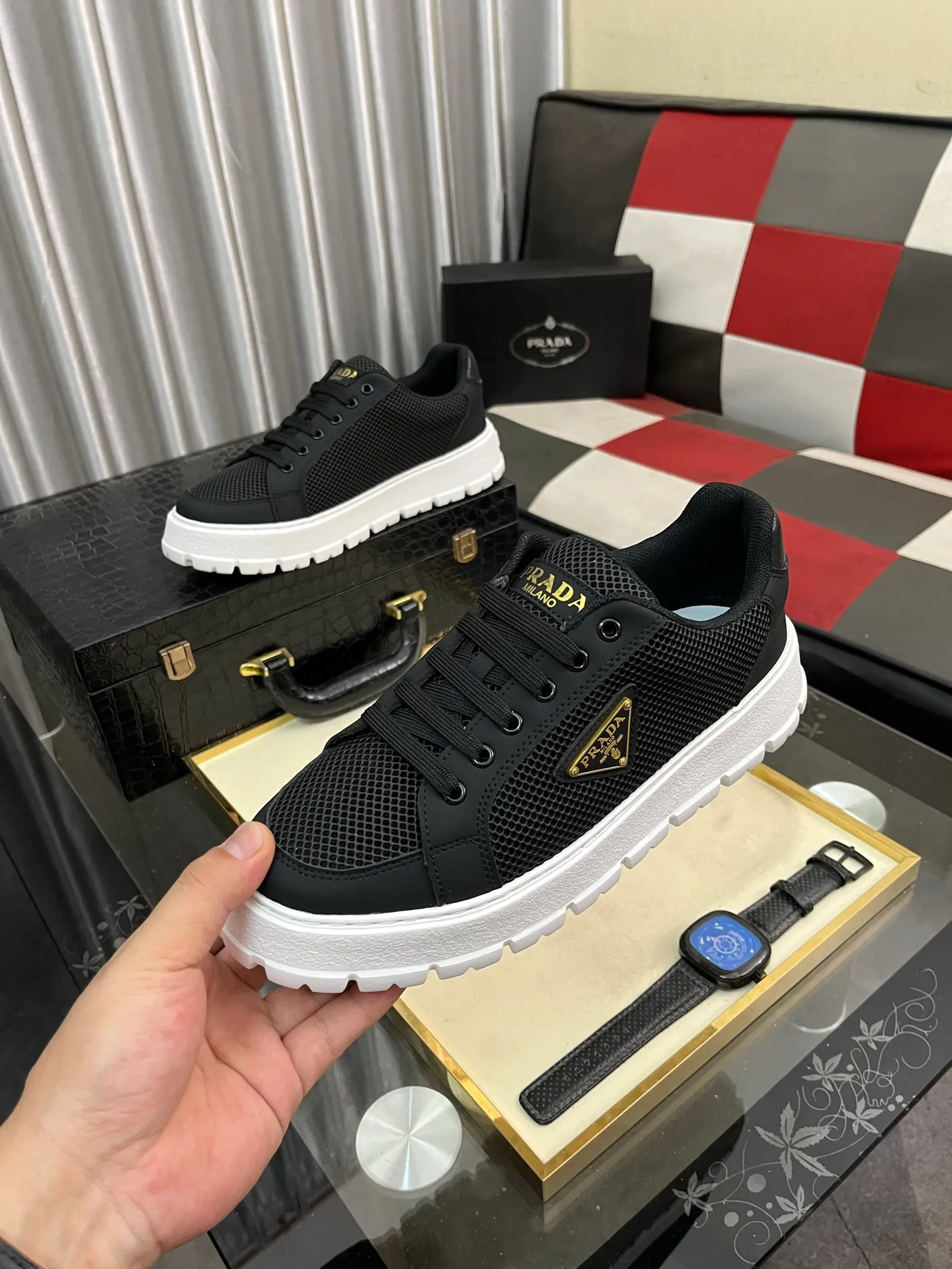 Men's Men's Shoes💰440⌚️⌚️《PRADA*》The latest and most popular casual shoes, top brand [seduce] luxury~purchasing agent, top~quality. [Strong] The upper is made of imported breathable special materials ➕ breathable feet (•) with fine workmanship. Original stylish and stylish soft rubber wear-resistant outsole, light and comfortable on the foot, size: 38-445️⃣colors available